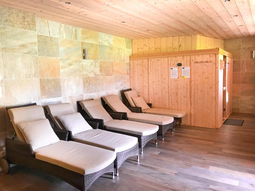 Les Authentics - La Ferme Des Delices & Spa Gérardmer Exterior photo